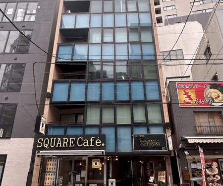 三幸日本橋プラザビルの全体写真1